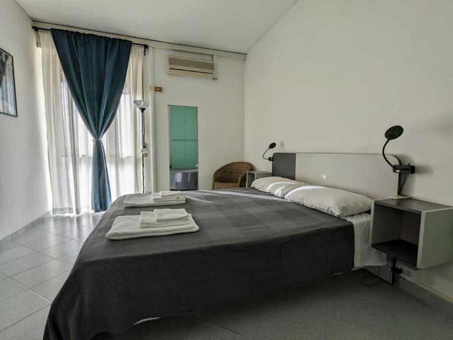 Syrakahost Intero Appartamento Rome Extérieur photo